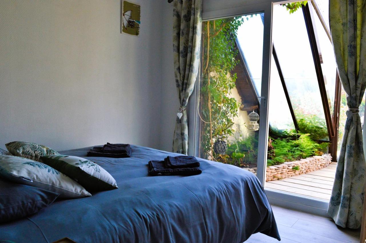 La Maison Penchee, Avec Jardin A 50M De La Plage Asnelles Exterior photo